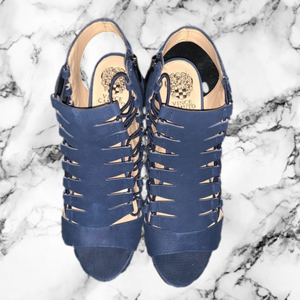 Vince Camuto Navy Blue Heel Size 11